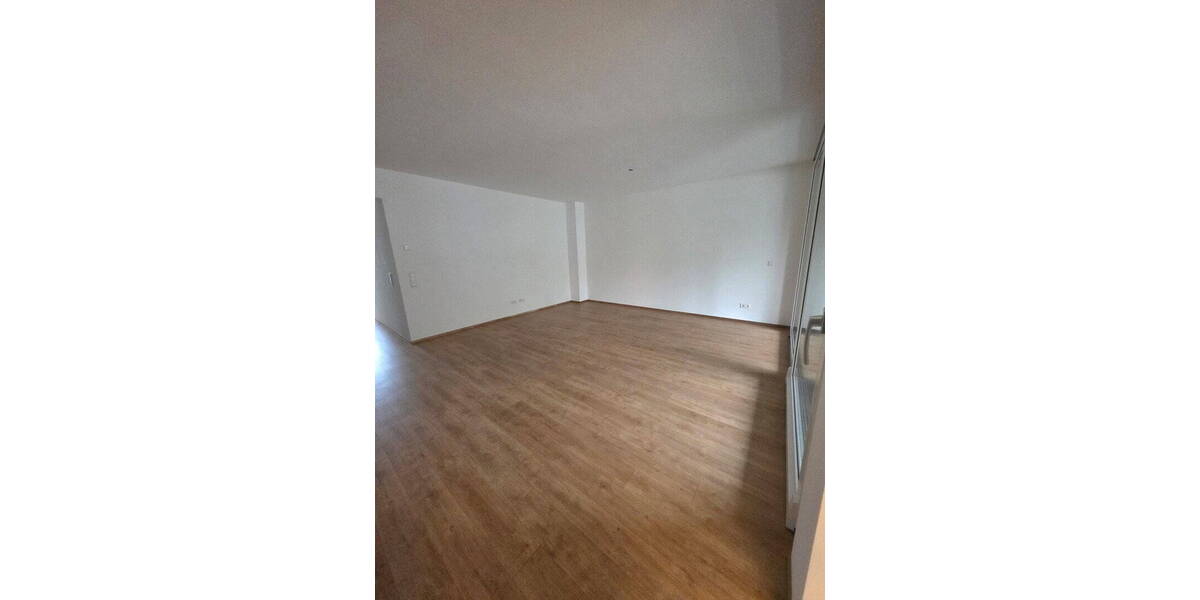 Etagenwohnung Waldshut-Tiengen Waldshut - 2 Zimmer, 69 m&sup2;, 980&euro; | Angebot:26197818