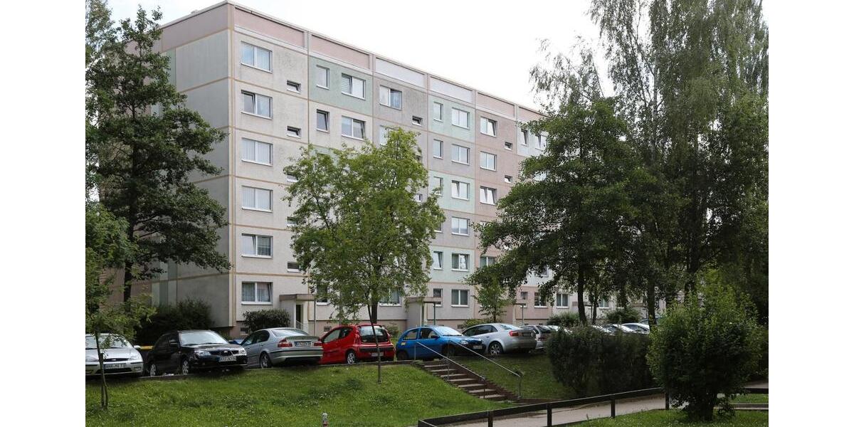 Etagenwohnung Zwönitz - 4 Zimmer, 69 m&sup2;, 303&euro; | Angebot:26664453