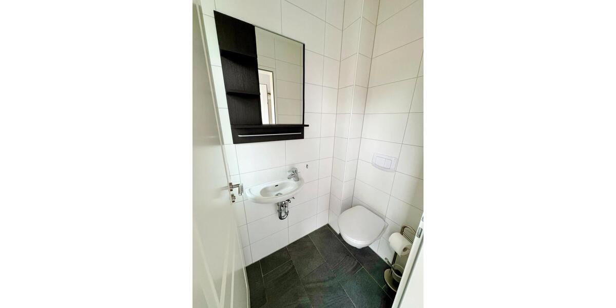 Doppelhaushälfte Norden - 3 Zimmer, 83 m&sup2;, 690&euro; | Angebot:25571597