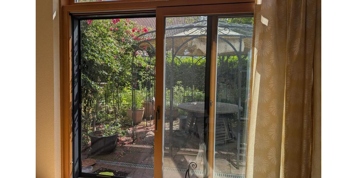 Einfamilienhaus mit Garten, Keller, Wärmepumpe & Photovoltaik in 6 zimmer