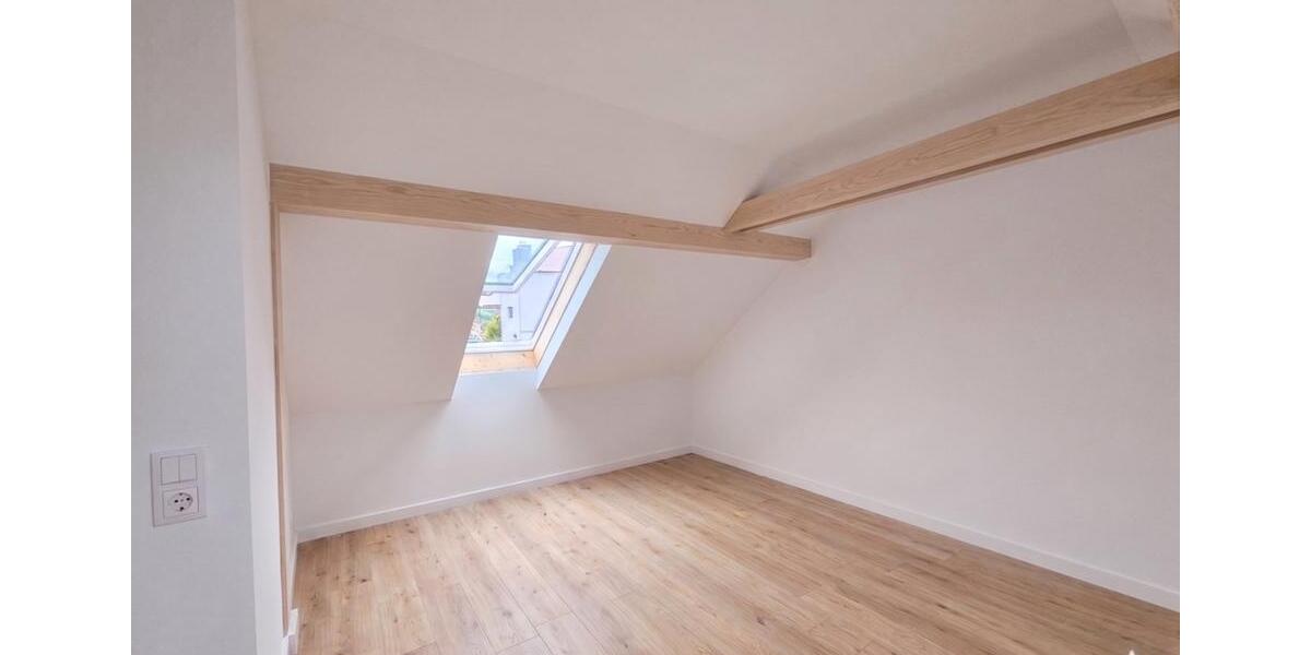 Dachgeschoßwohnung Bad Staffelstein - 2 Zimmer, 66 m&sup2;, 660&euro; | Angebot:26432462