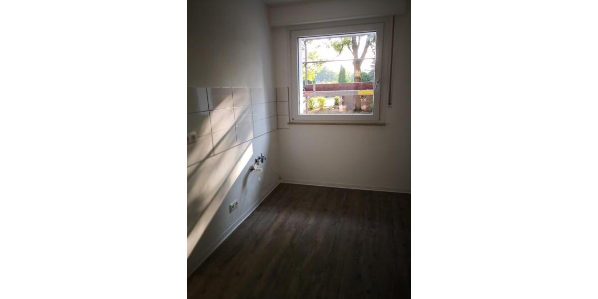 Tolle und renovierte 3-Zimmer-Wohnung mit Balkon! 3 zimmer