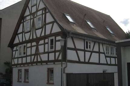 Haus Offenbach Bürgel - 6 Zimmer, 245 m&sup2;, 2.750&euro; | Angebot:26600718