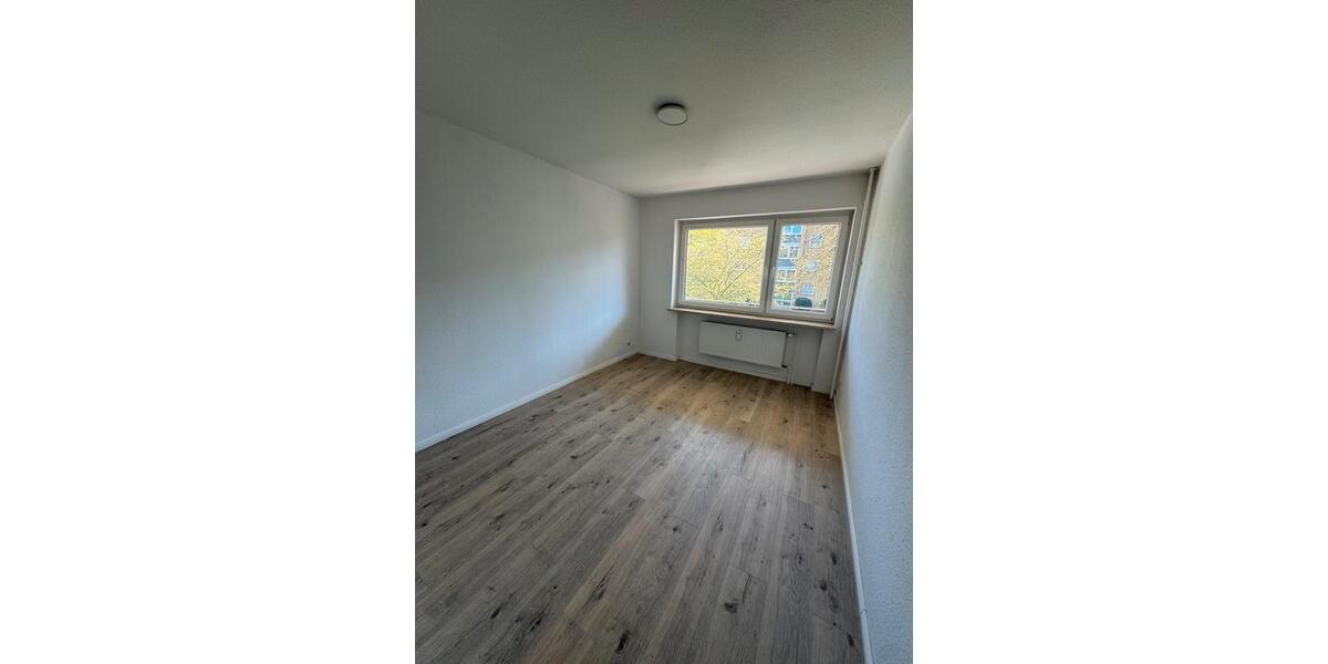 Etagenwohnung Tostedt - 3 Zimmer, 80 m&sup2;, 750&euro; | Angebot:26287399