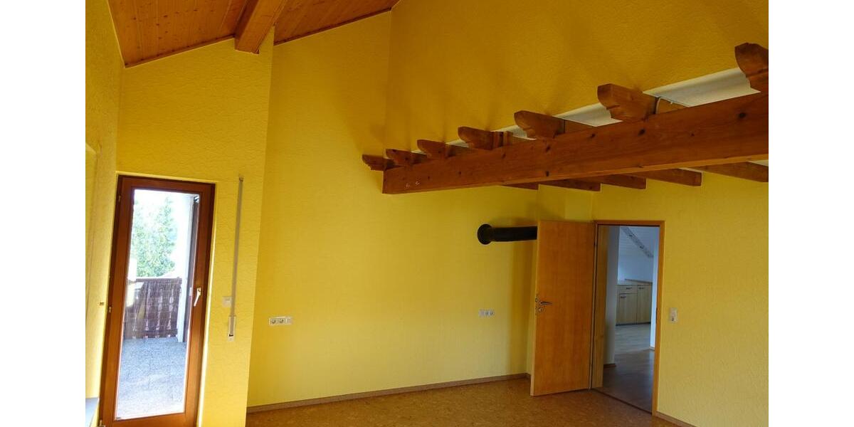 Maisonettenwohnung Kirchentellinsfurt - 4.5 Zimmer, 130 m&sup2;, 1.700&euro; | Angebot:25642653