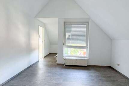 Wohnung zum Mieten in Glauchau 364 € 56 m²