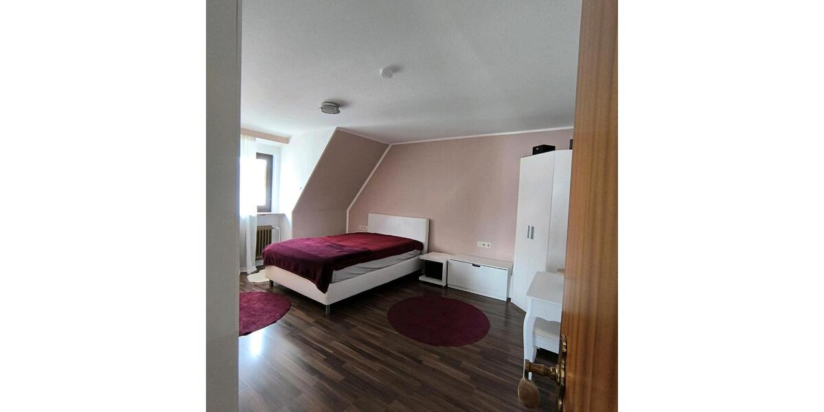 Etagenwohnung Niedereschach - 2.5 Zimmer, 75 m&sup2;, 650&euro; | Angebot:24748073