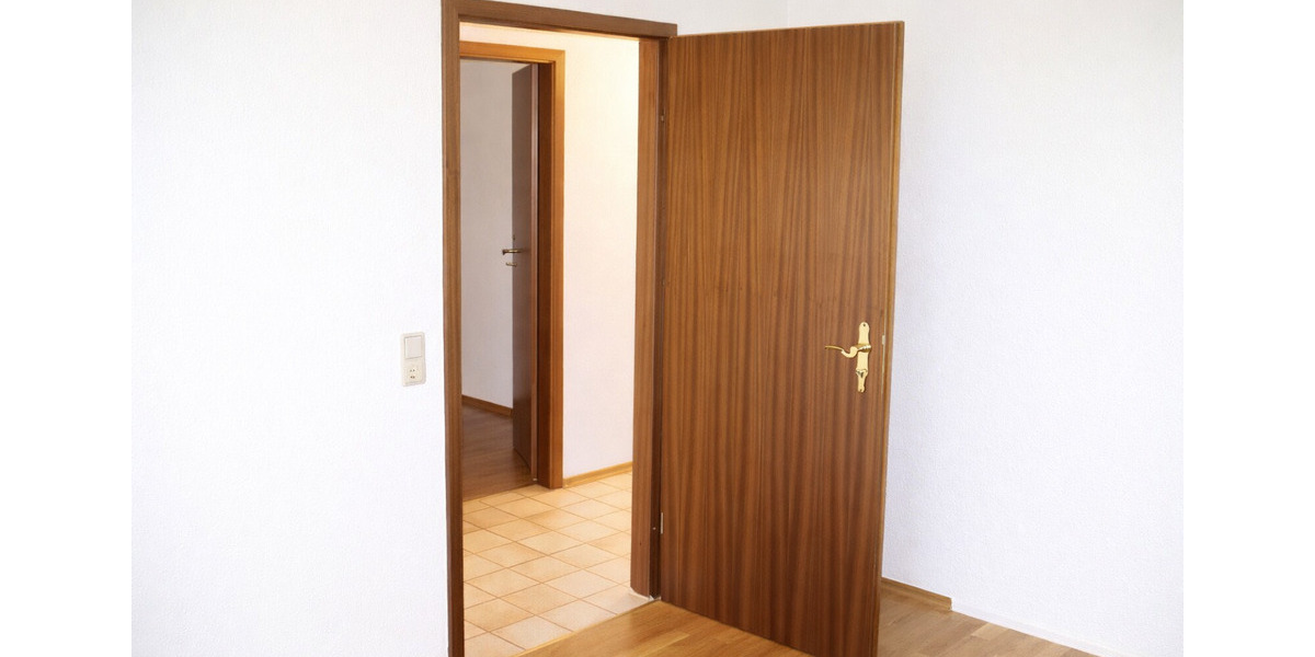 Erdgeschoßwohnung Ismaning - 3 Zimmer, 93 m&sup2;, 1.860&euro; | Angebot:25655363