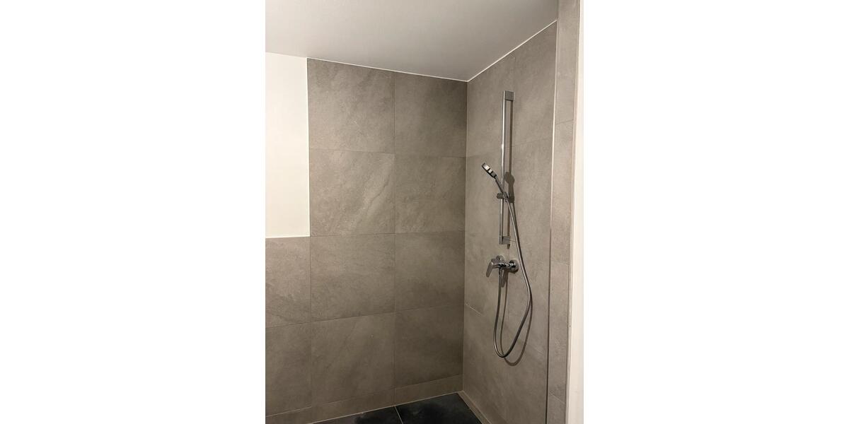 Erdgeschoßwohnung Bad Wünnenberg - 2.5 Zimmer, 81 m&sup2;, 743&euro; | Angebot:24869997