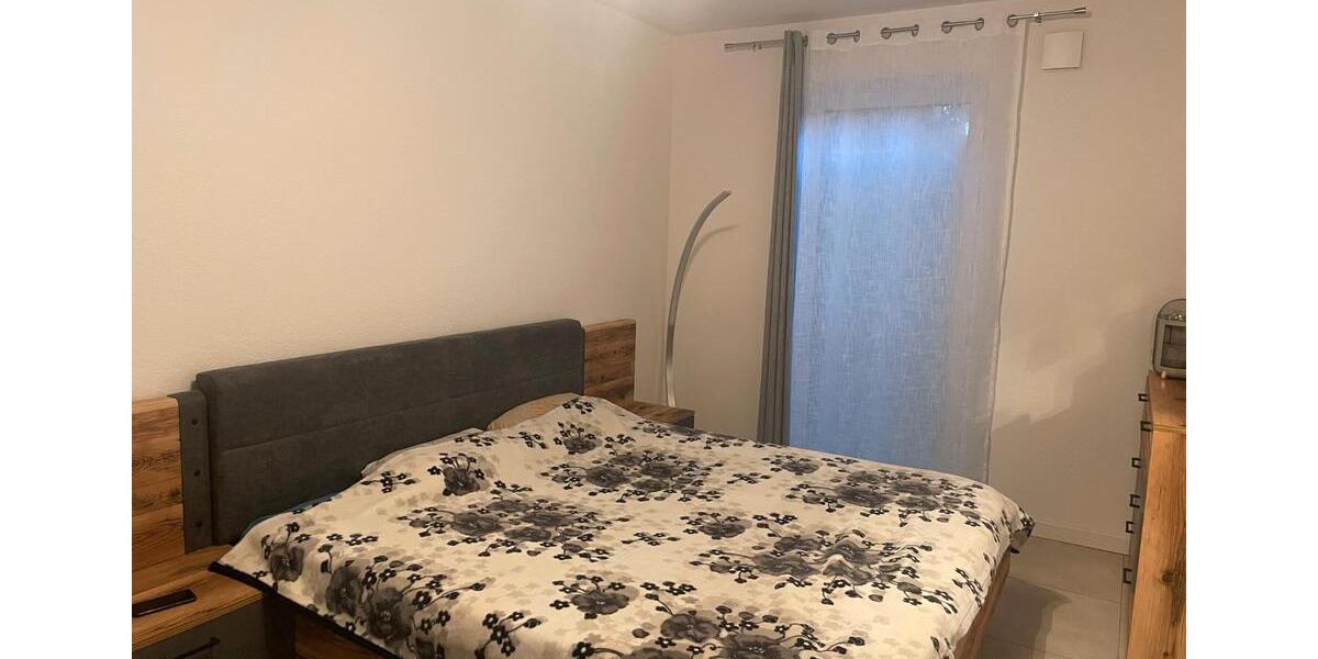 Erdgeschoßwohnung Ostrhauderfehn - 3 Zimmer, 86 m&sup2;, 820&euro; | Angebot:26561478