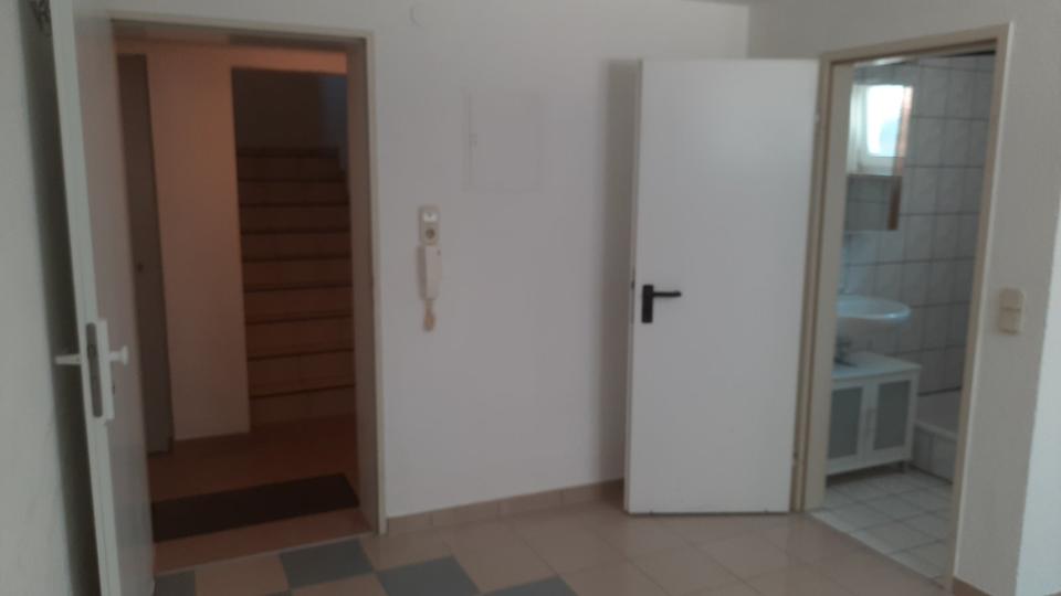 Etagenwohnung Aalen Dewangen - 1 Zimmer, 20 m&sup2;, 325&euro; | Angebot:24756239