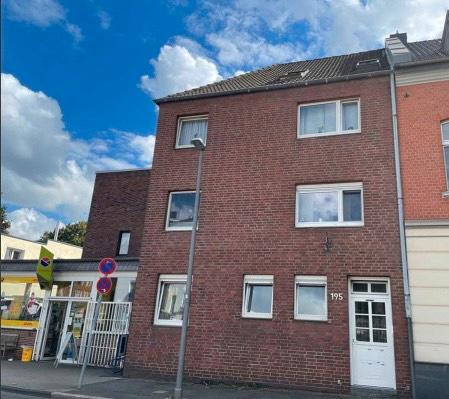 Schön aufgeteilte 3 Zimmer Wohnung in Krefeld Linn, Rheinbabenstr 3 zimmer