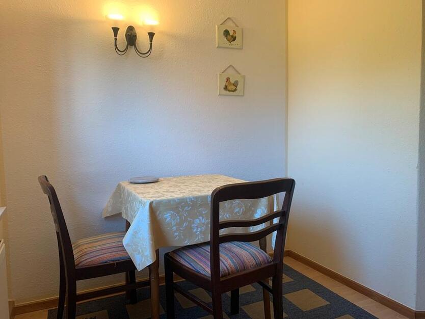 Möblierte Wohnung in idyllischem kleinen Haus - frühestens verfügbar ab November 2025 zimmer