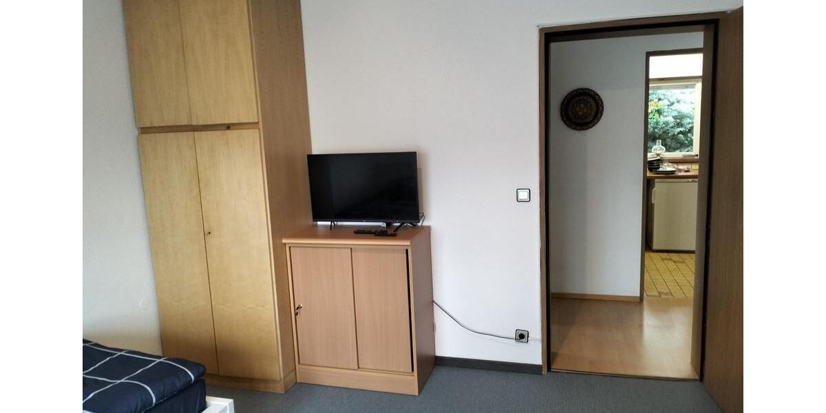 Etagenwohnung Sinsheim - 1 Zimmer, 150 m&sup2;, 23&euro; | Angebot:18342610