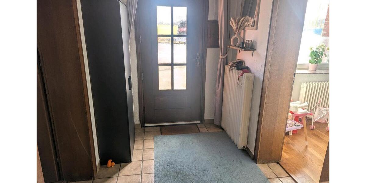 Reihenhaus Übach-Palenberg Palenberg - 5.5 Zimmer, 150 m&sup2;, 1.400&euro; | Angebot:25358177