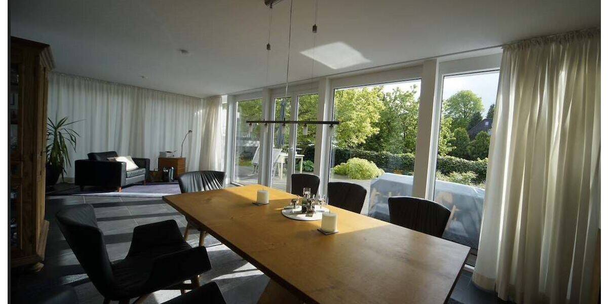 Etagenwohnung Hamburg Duvenstedt - 3 Zimmer, 130 m&sup2;, 1.950&euro; | Angebot:26879071