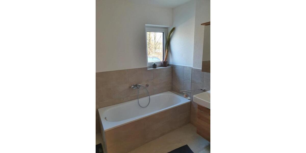 Maisonettenwohnung Burgkirchen an der Alz - 4 Zimmer, 104 m&sup2;, 1.300&euro; | Angebot:26038528