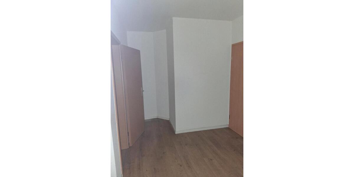 Dachgeschoßwohnung Forst (Lausitz) - 2 Zimmer, 36 m&sup2;, 435&euro; | Angebot:24510032