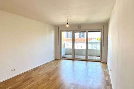 Wohnung Augsburg Spickel-Herrenbach - 3 Zimmer, 79 m&sup2;, 1.304&euro; | Angebot:26645147