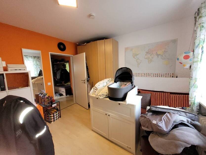 * ANSPRECHEND * LICHTDURCHFLUTET * NATURNAH * tolle 3-Zi-Wohnung mit SÜDBALKON im Nürnberger Süden