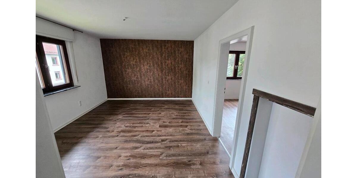 Etagenwohnung Gaggenau - 3 Zimmer, 76 m&sup2;, 900&euro; | Angebot:26634503