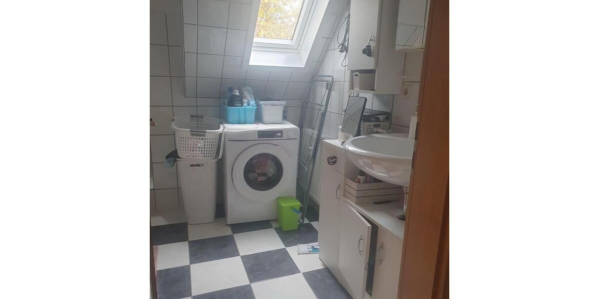 Dachgeschoßwohnung Albstadt - 3 Zimmer, 52 m&sup2;, 500&euro; | Angebot:26693296