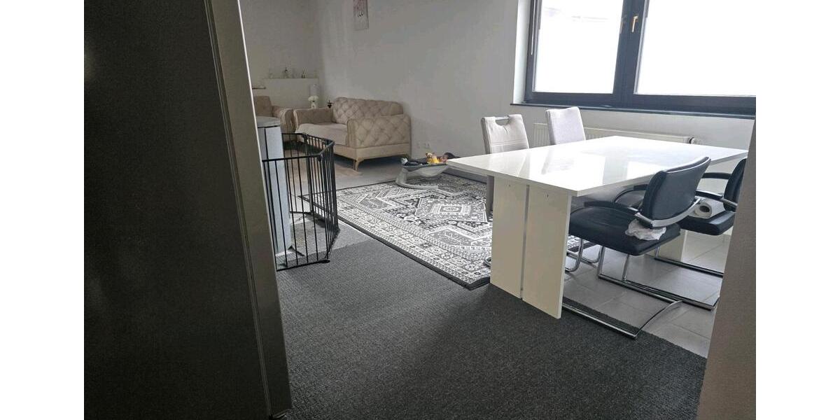Etagenwohnung Hermersberg - 3 Zimmer, 120 m&sup2;, 1.200&euro; | Angebot:25398590