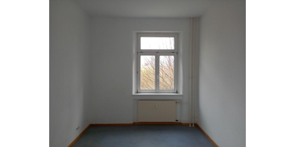Etagenwohnung Saalfeld (Saale) - 2 Zimmer, 54 m&sup2;, 320&euro; | Angebot:24441348