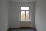 Etagenwohnung Saalfeld (Saale) - 2 Zimmer, 54 m&sup2;, 321&euro; | Angebot:24441348