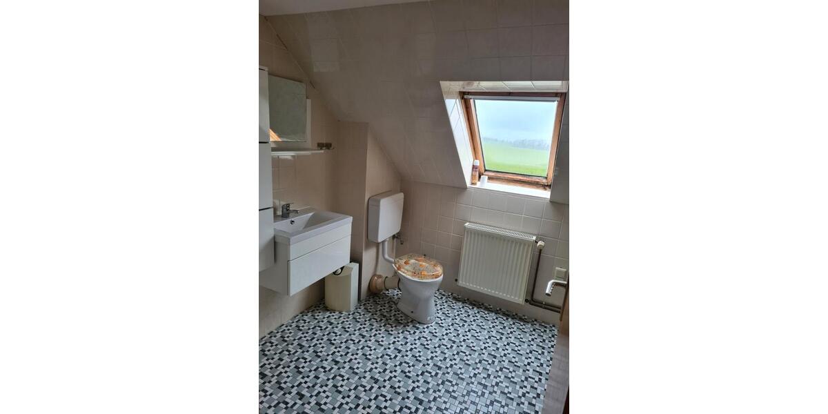 Terrassenwohnung Stadtoldendorf - 5 Zimmer, 180 m&sup2;, 900&euro; | Angebot:26261959