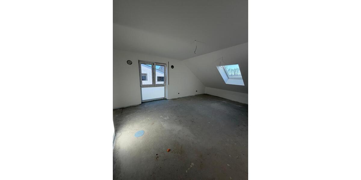 4 Zimmer DG Wohnung Neubau Erstbezug Hilpoltstein - Solar 4 zimmer