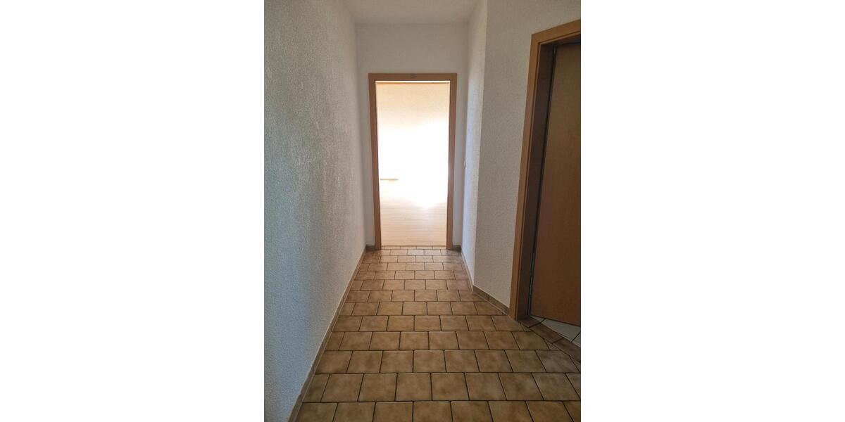 Dachgeschoßwohnung Anklam - 2 Zimmer, 80 m&sup2;, 590&euro; | Angebot:25329281