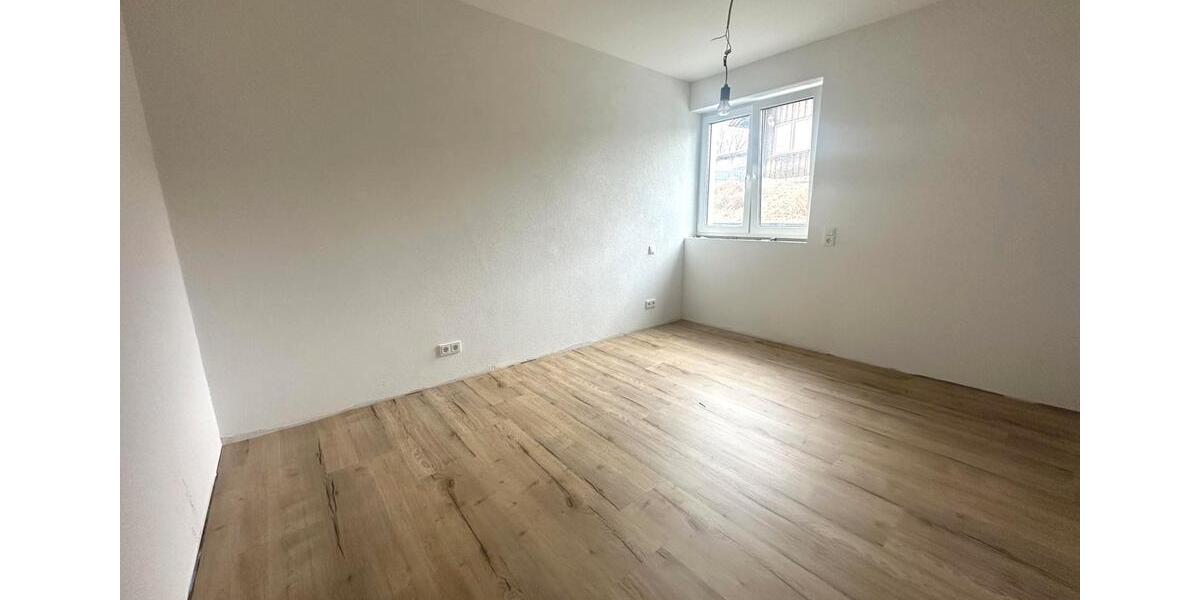 Maisonettenwohnung Bexbach - 3 Zimmer, 139 m&sup2;, 1.550&euro; | Angebot:25098705