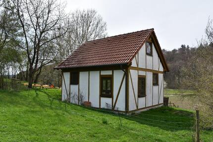 großzügiges Gartenhaus mit Blick ins Eselsburger Tal inkl. Garten