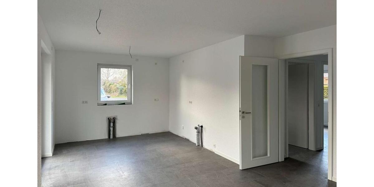 Etagenwohnung Edewecht - 3 Zimmer, 82 m&sup2;, 990&euro; | Angebot:26426419