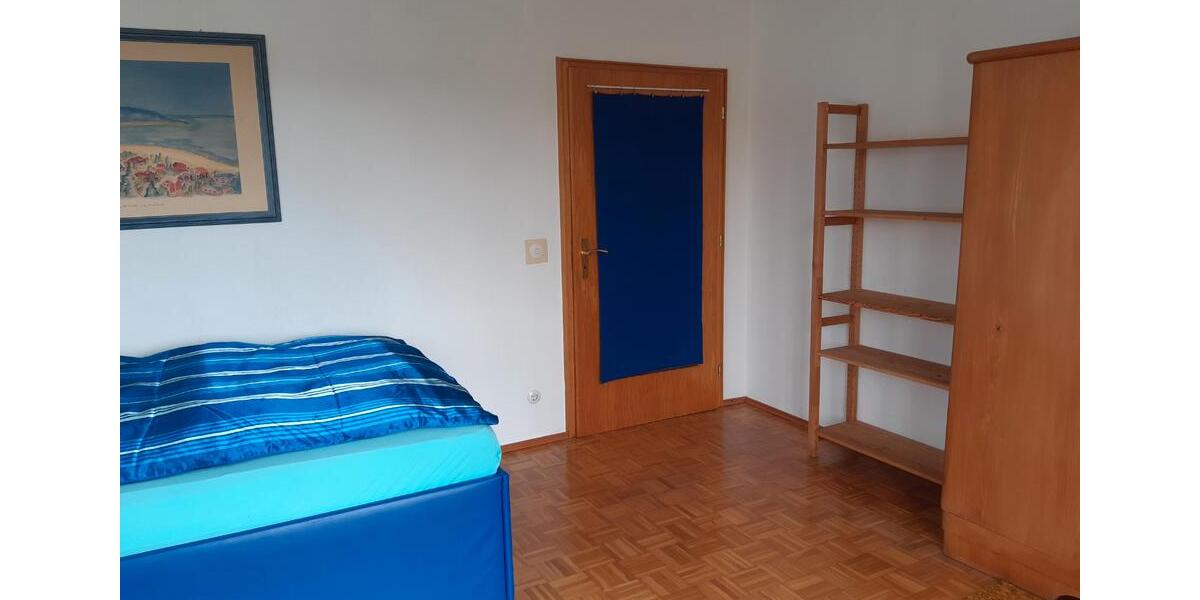 Wohnen auf Zeit Edenkoben - 4 Zimmer, 16 m&sup2;, 390&euro; | Angebot:26691354