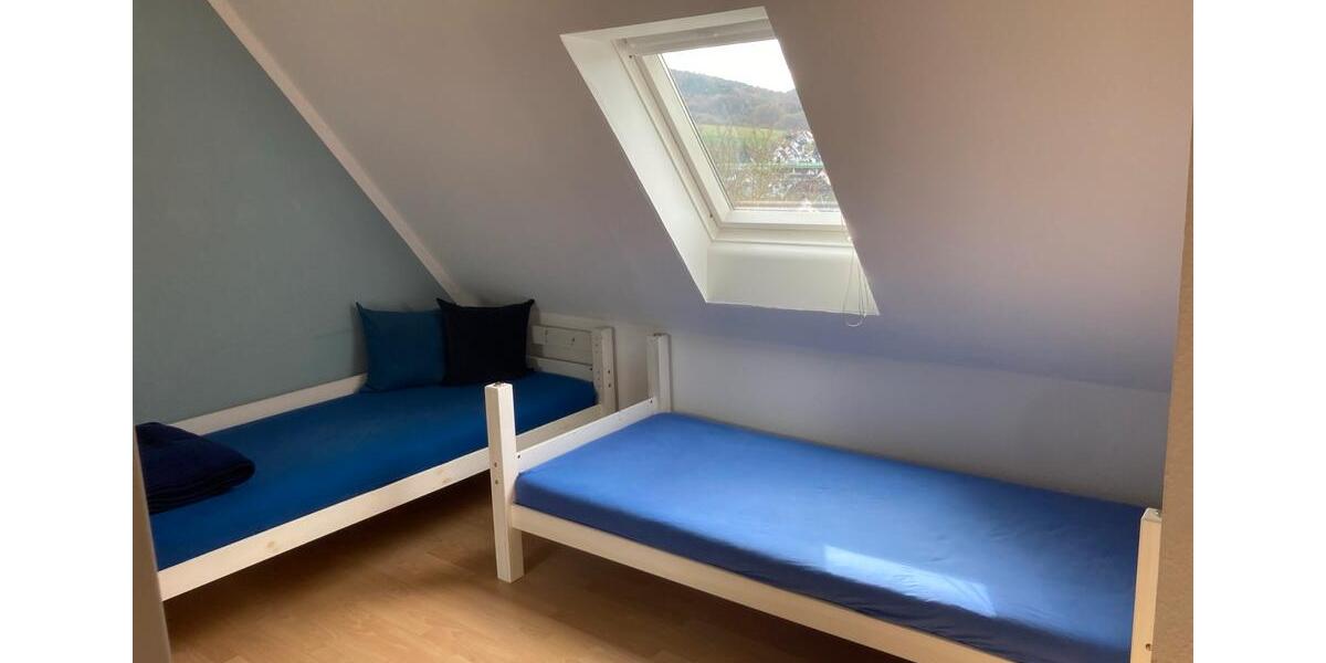 Dachgeschoßwohnung Laufach - 3 Zimmer, 100 m&sup2;, 850&euro; | Angebot:25933657