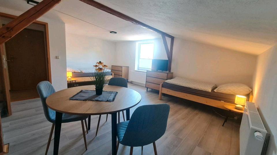 Wohnen auf Zeit Broderstorf - 3 Zimmer, 15 m&sup2;, 25&euro; | Angebot:25905902