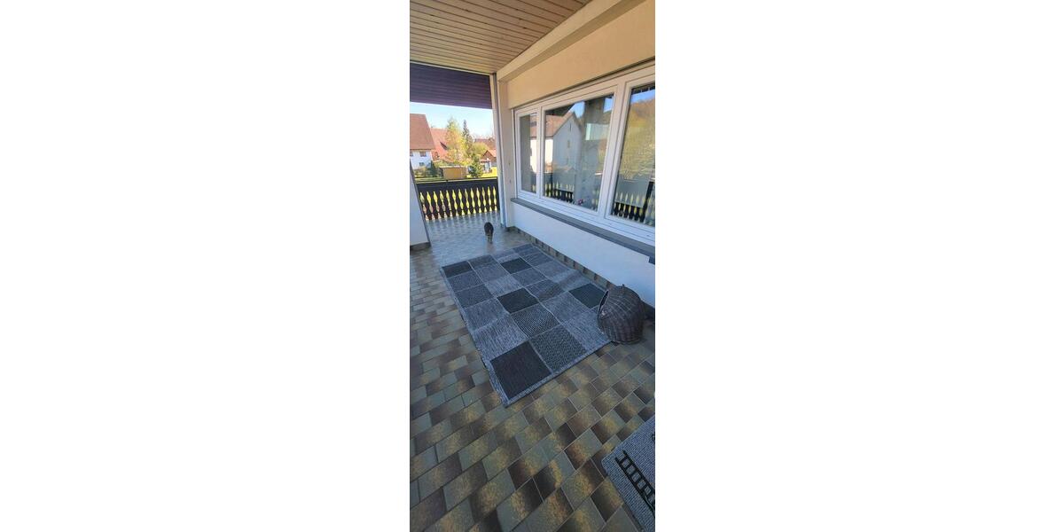 Etagenwohnung Dietingen - 6 Zimmer, 133 m&sup2;, 1.000&euro; | Angebot:26566573