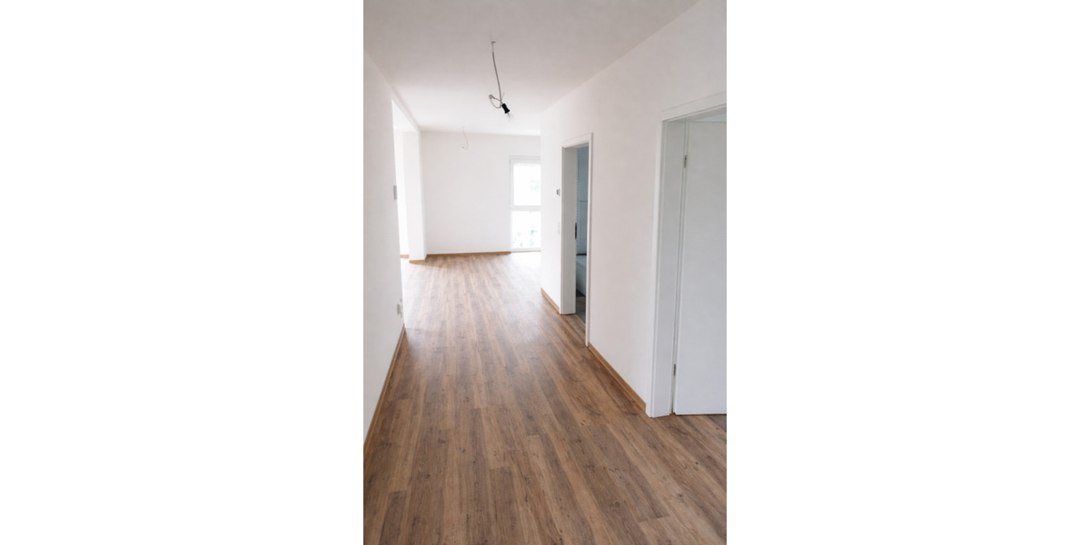 Mietwohnung , 3 Zimmer, neue Küche, hochwertig, B. Königshofen 3 zimmer