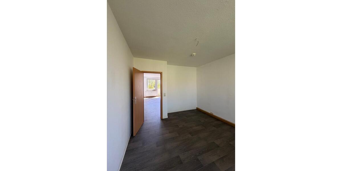 Etagenwohnung Gräfenhainichen - 3 Zimmer, 59 m&sup2;, 380&euro; | Angebot:26490789