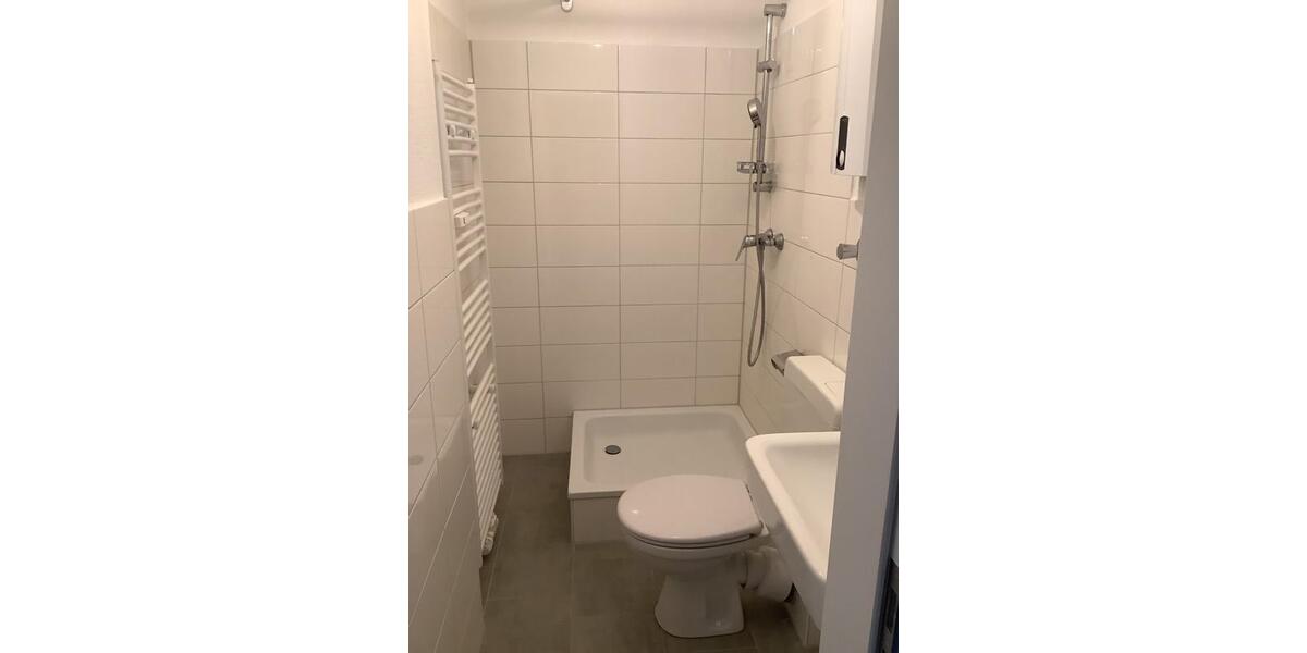 Südviertel: Gemütliche 2-Zi.-EG-Whg. mit großem Balkon 2 zimmer