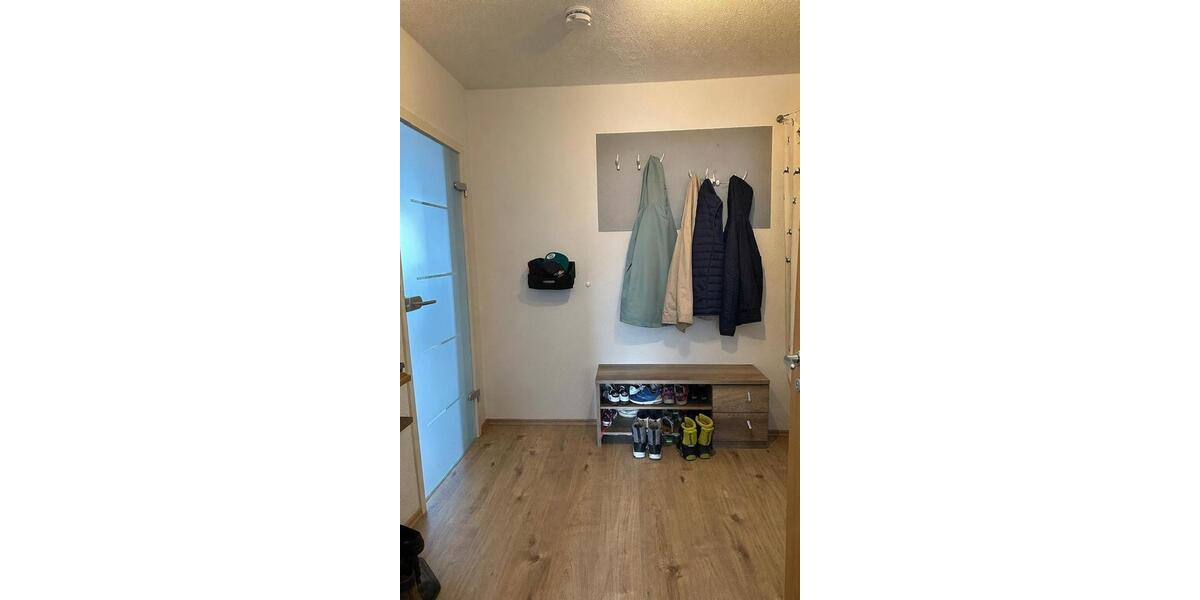 Etagenwohnung Untergriesbach - 4 Zimmer, 117 m&sup2;, 950&euro; | Angebot:25378301
