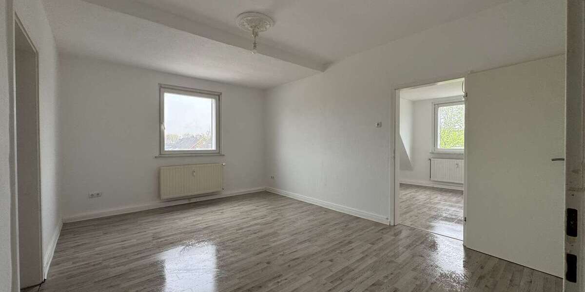 Großzügige, renovierte 5-Zimmer-Dachgeschosswohnung in Bochum-Wattenscheid – perfekt für Familien - Etagenwohnung Bochum Günnigfeld | Angebot:26193832