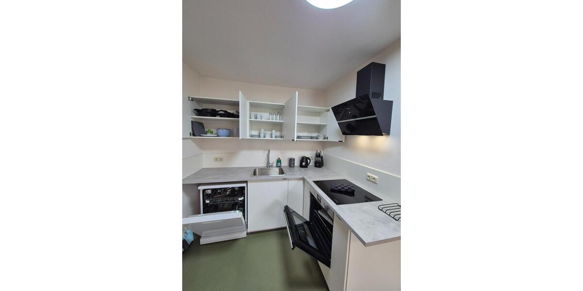 Wohnen auf Zeit Merseburg - 14 Zimmer, 300 m&sup2;, 18&euro; | Angebot:25024627