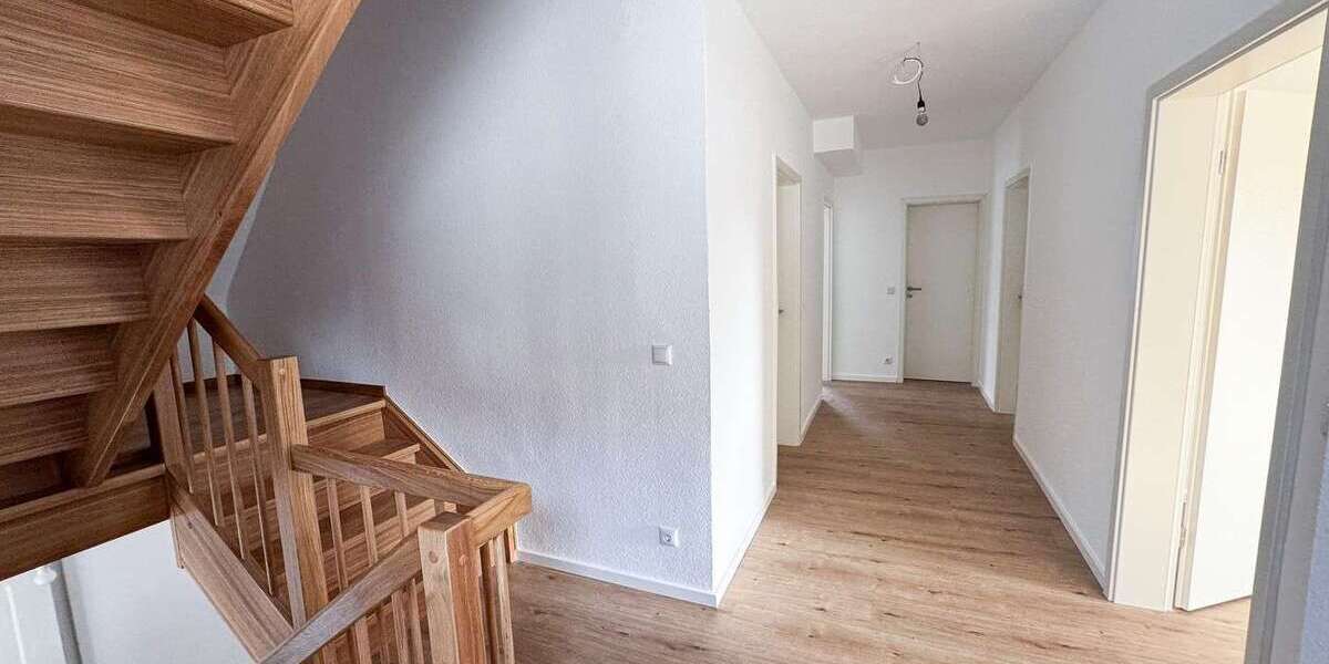 Etagenwohnung Groß-Gerau Gerau - 3 Zimmer, 115 m&sup2;, 1.640&euro; | Angebot:25941550