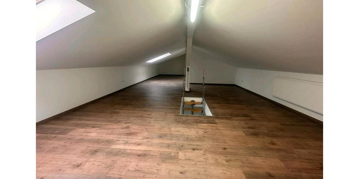 Etagenwohnung Lambsheim - 2 Zimmer, 140 m&sup2;, 980&euro; | Angebot:24756093