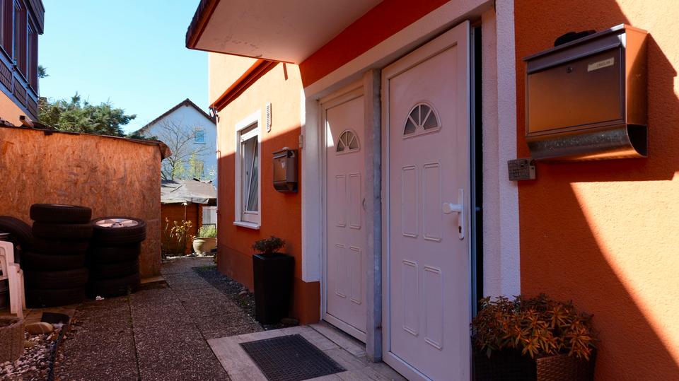 Erdgeschoßwohnung Nidda - 3 Zimmer, 101 m&sup2;, 1.100&euro; | Angebot:26059786