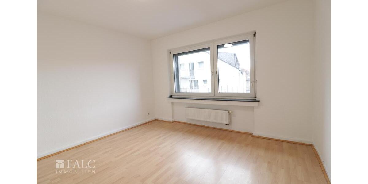 Helle 2-Zimmer-Wohnung mit Balkon, Küche und Keller – ideal für Singles, Paare oder kleine Familien 2 zimmer