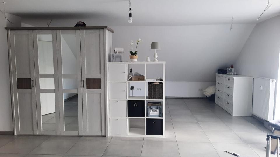 Dachgeschoßwohnung Hundsangen - 2 Zimmer, 85 m&sup2;, 1.000&euro; | Angebot:25787775